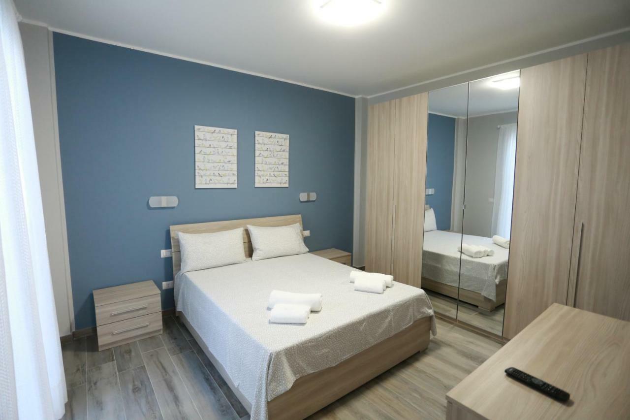 Siroikia Luxury Apartments Siraküza Dış mekan fotoğraf